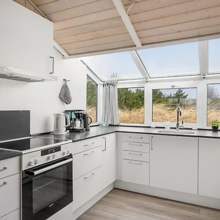 Dom wakacyjny Petkana - 700m From The Sea By Interhome *