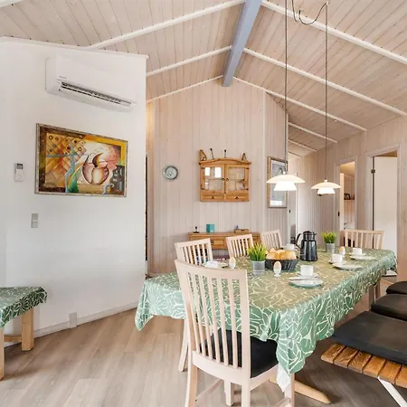Petkana - 700m From The Sea By Interhome Feriehus